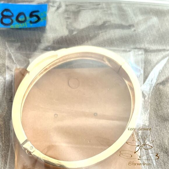 Gold Tone Rhinestone Embellished Hinge Bracelet - Picture 11 of 12